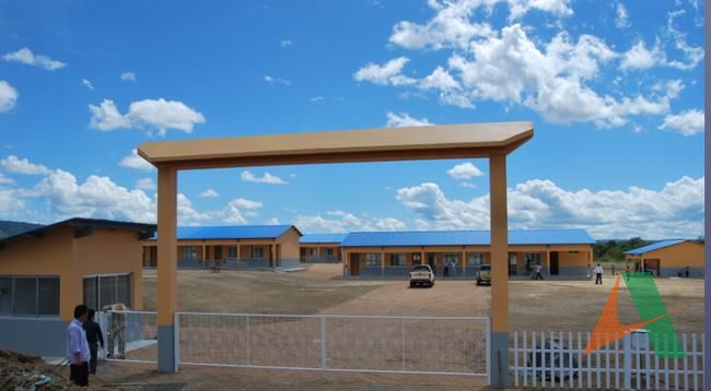 援建小學校外景